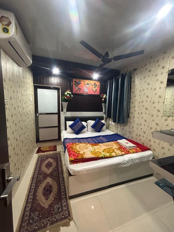 Hotel Ankit Near Assi Ghat Bénarès Extérieur photo