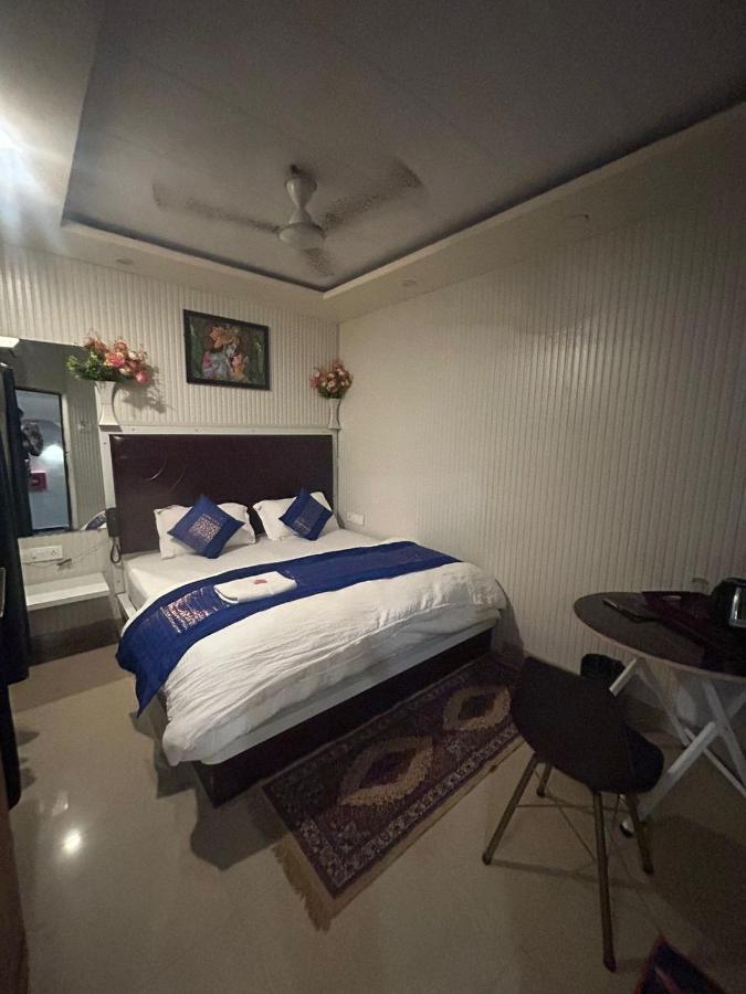 Hotel Ankit Near Assi Ghat Bénarès Extérieur photo