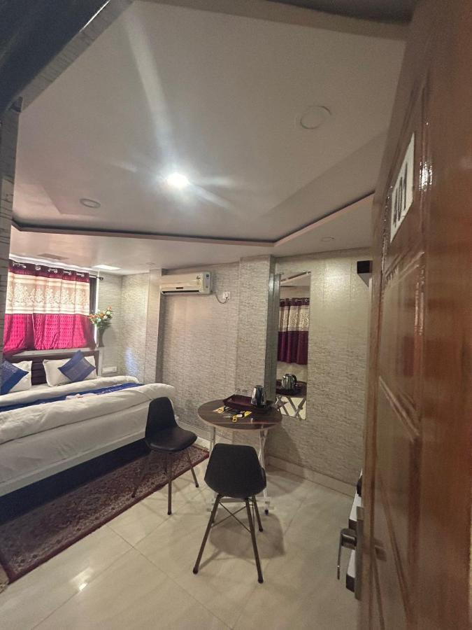 Hotel Ankit Near Assi Ghat Bénarès Extérieur photo
